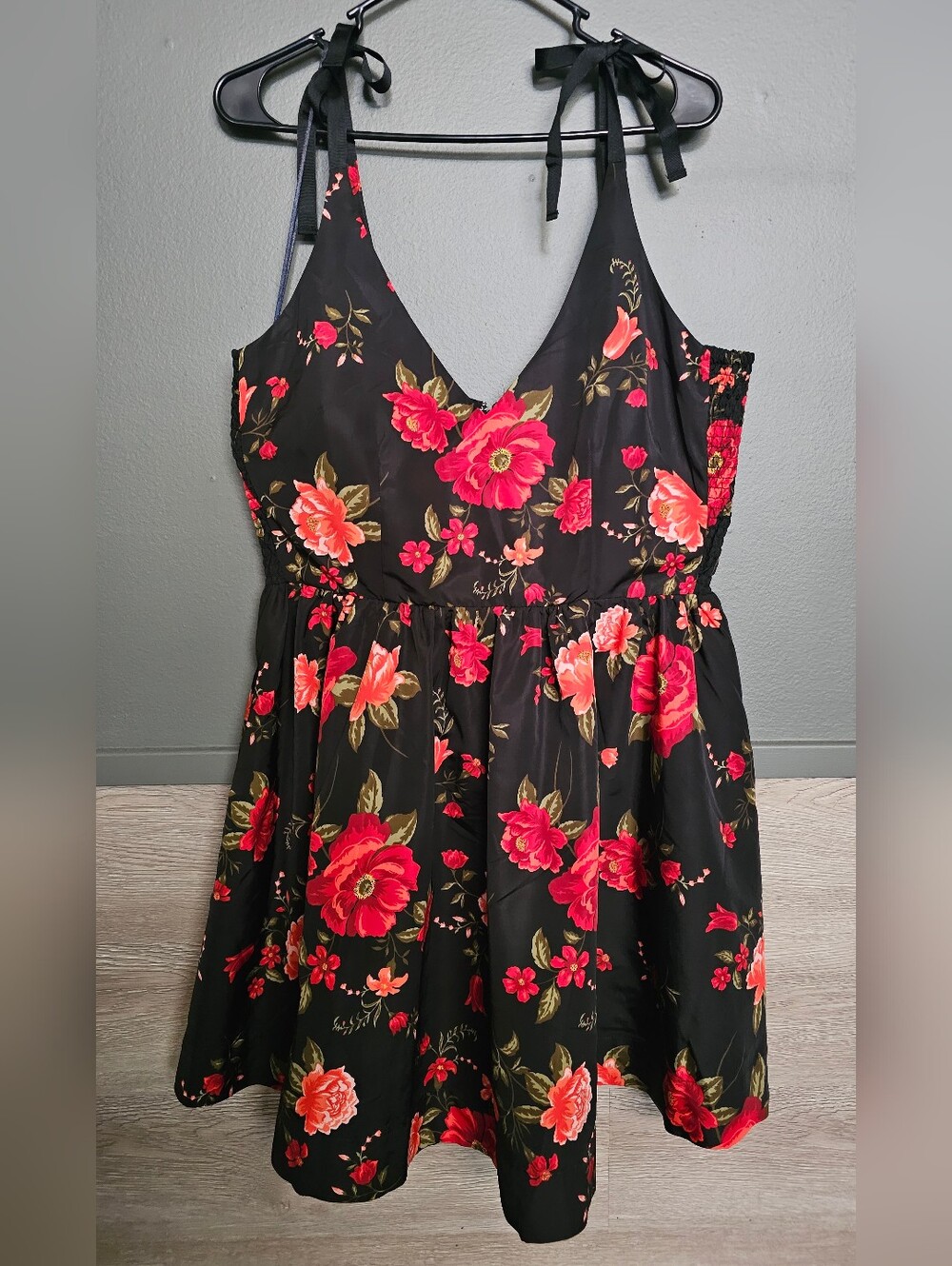 Old Navy The Ocassion Black Floral Mini  Dress